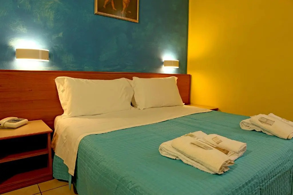 Hotel Pellegrino E Pace
