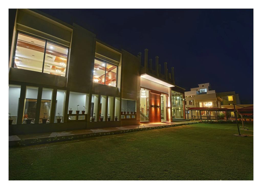 Lariya Resort