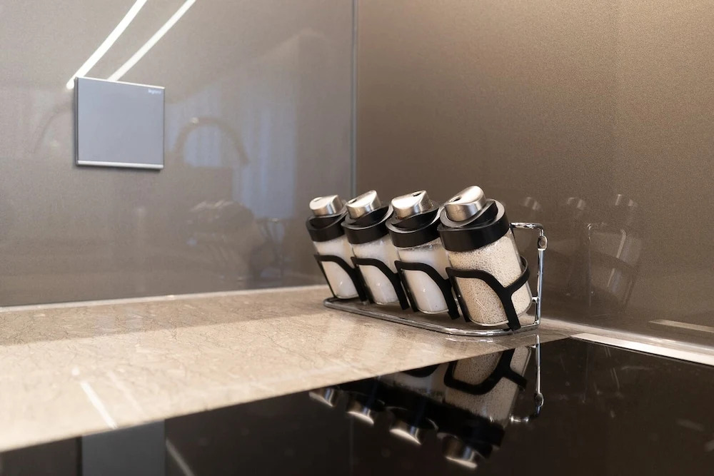 The Rixx Lavish Apartment