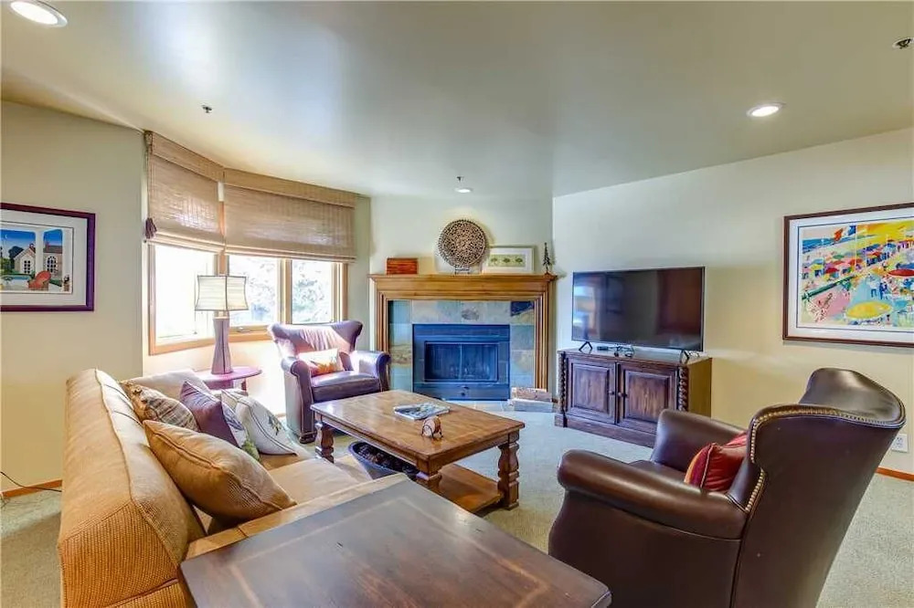 Lakeside @ Deer Valley #1751 4 Bedroom Condo