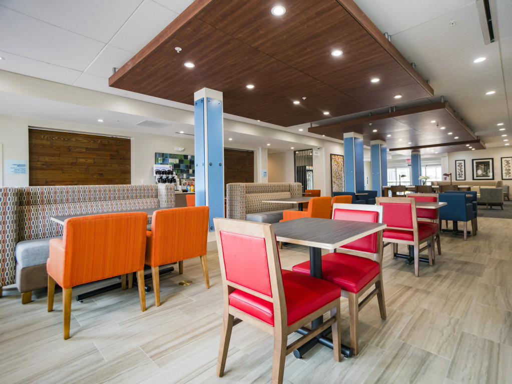 Holiday Inn Express & Suites - Southaven Central - Memphis by IHG