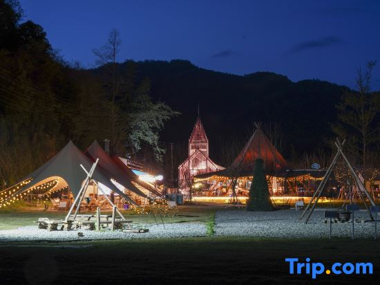 LUCIGOGO Luxi Valley White Deer Private Soup Tent Camp