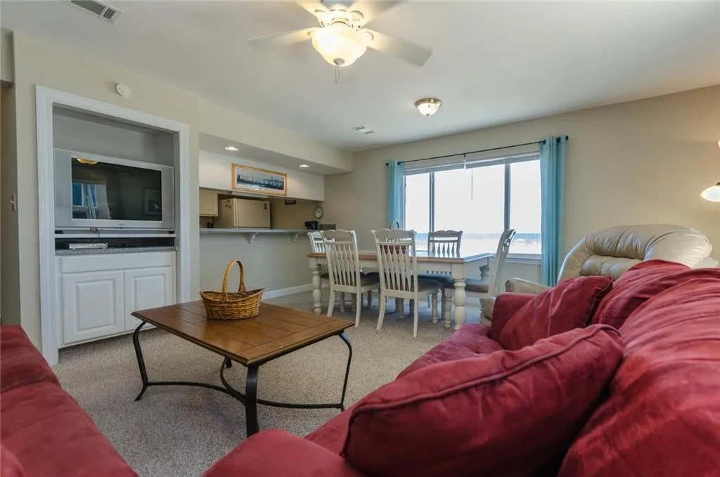 Rolling Surf 1 - 3 Br Home