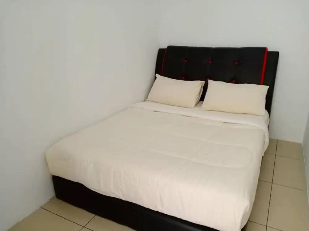 My 3 Rooms Apartment at Golden Hills