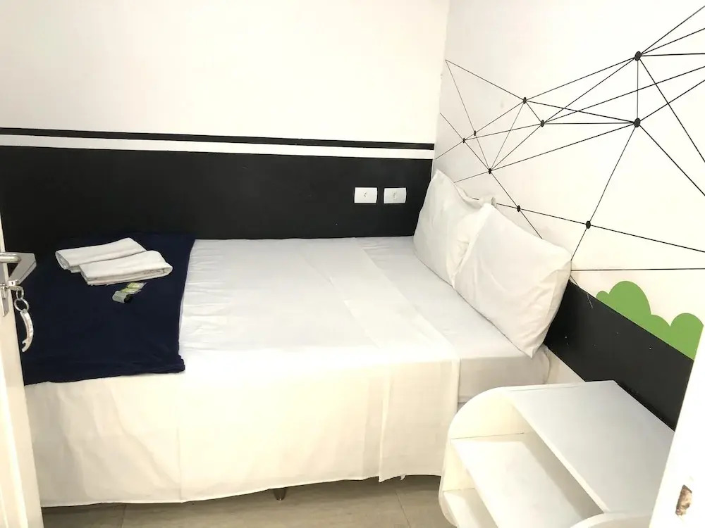 Hacker Hostel - Metro Paraiso