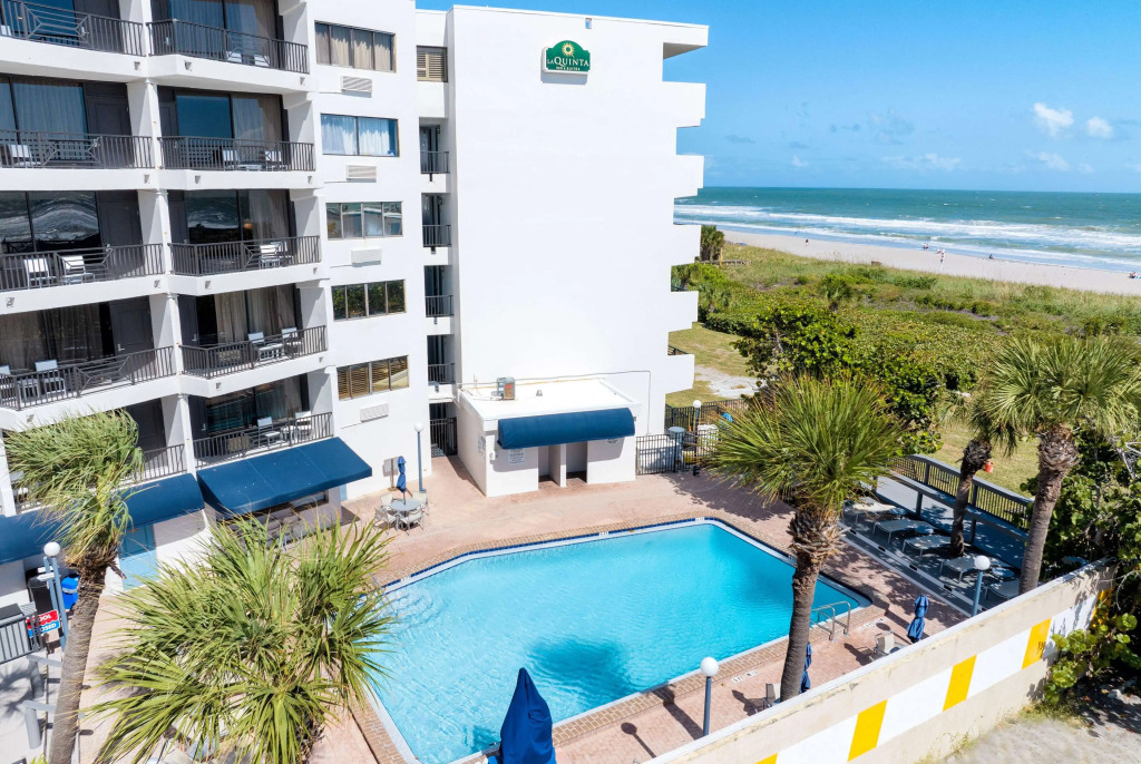 La Quinta by Wyndham Cocoa Beach Oceanfront