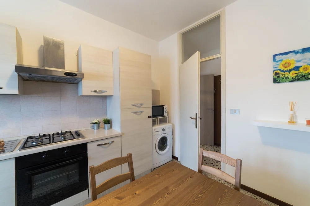 Isa Apartment 2