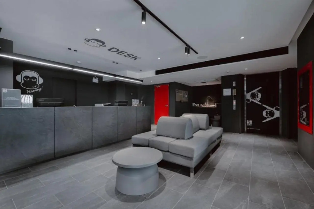 Blu Monkey Hub and Hotel Laguna, Bangtao Phuket