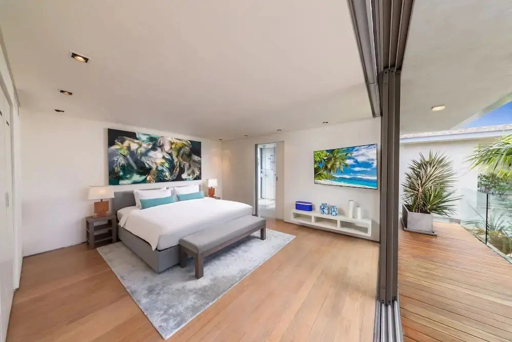Villa Aqua