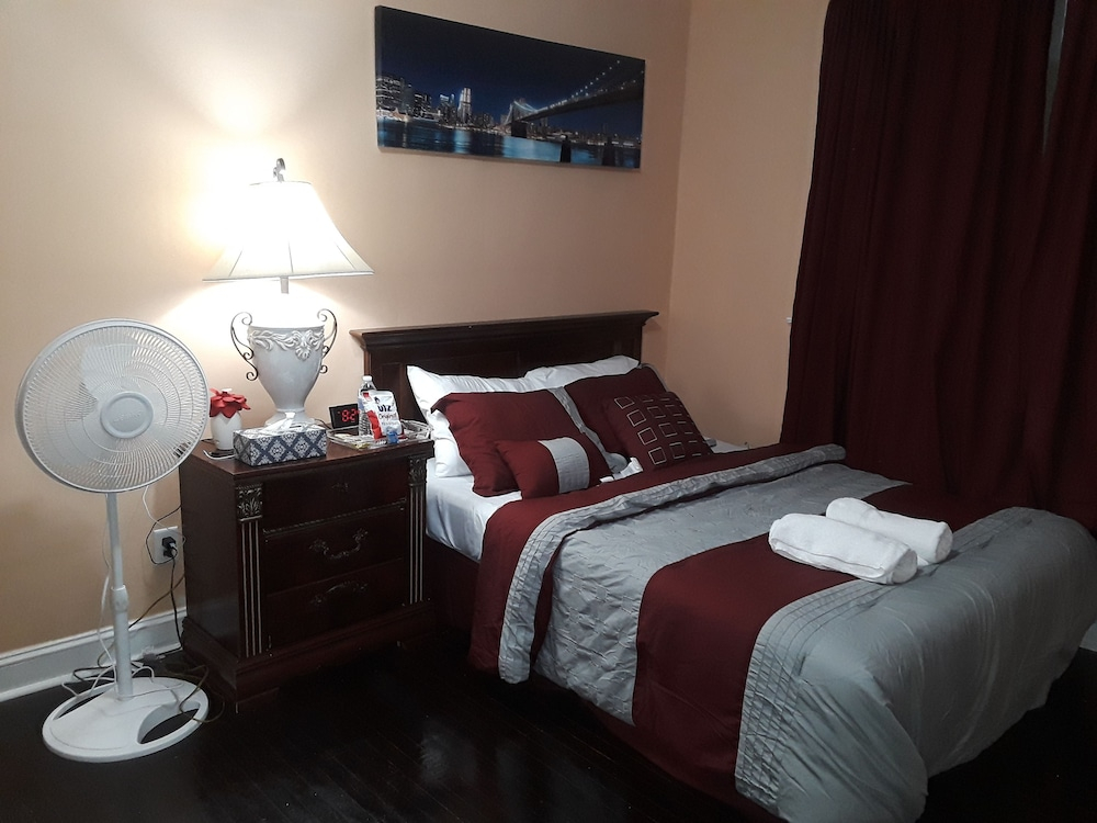 Sharif's Bed & Breakfast
