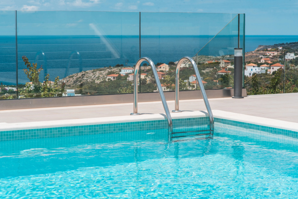 Brand new Luxury Villa With Private Heated Pool