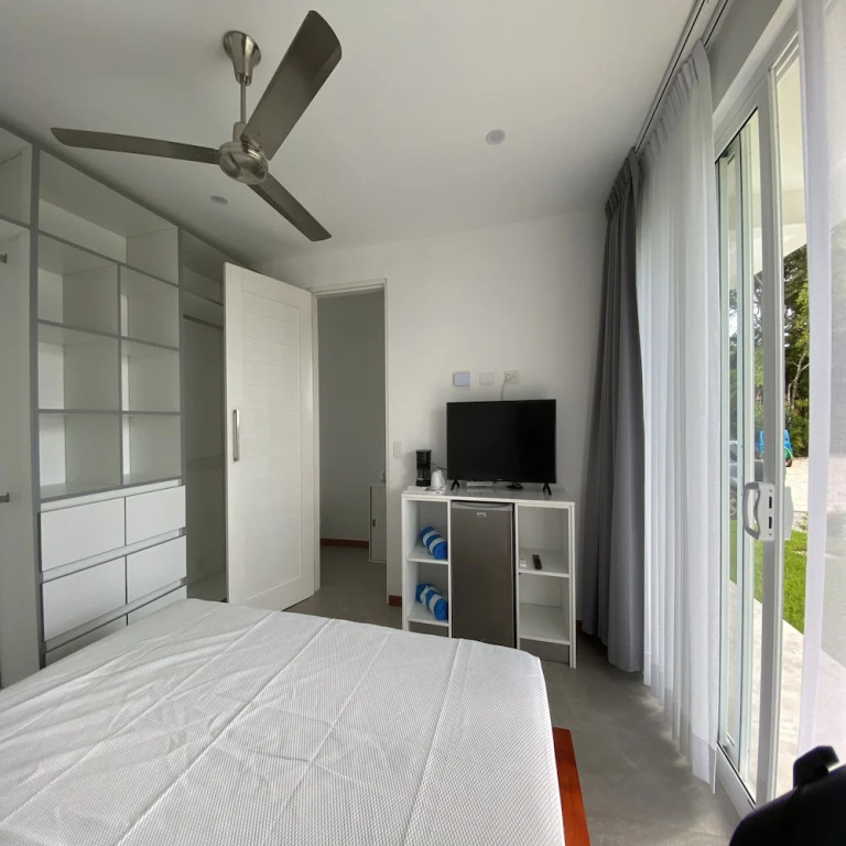 Adeluna Luxury Ocean View Villas