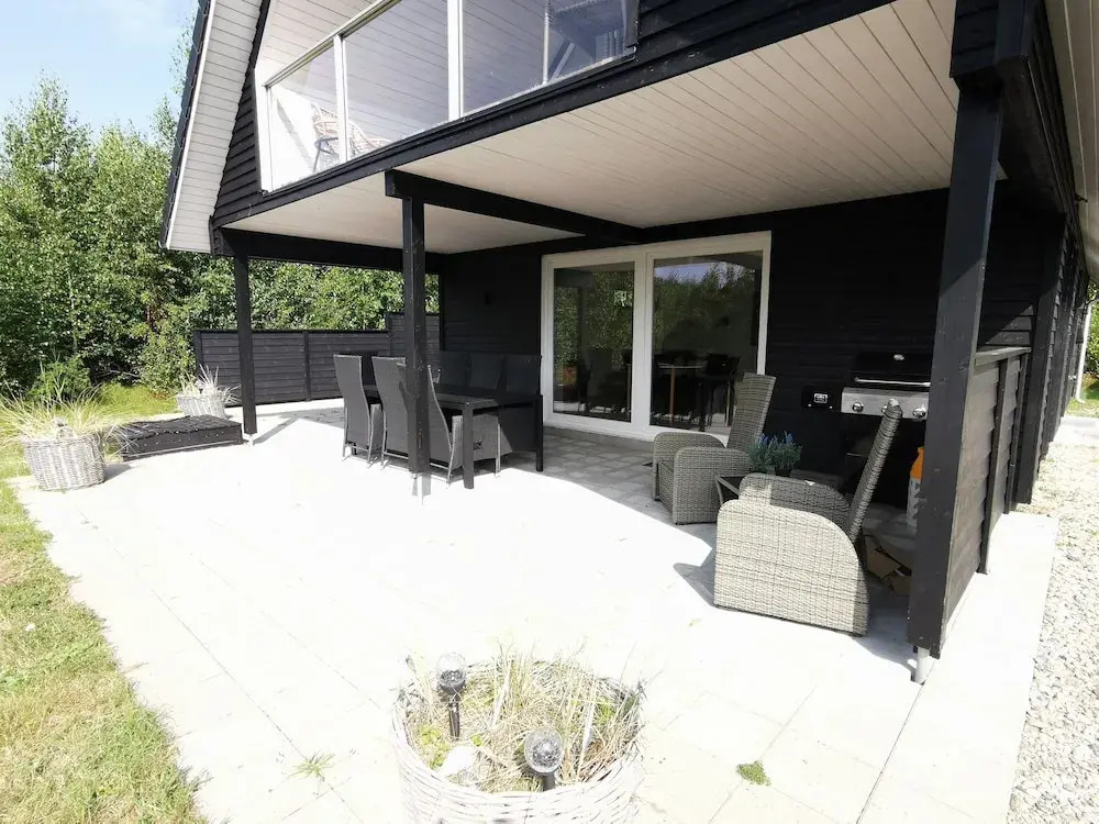 New Luxury Holiday Home With Nature View Near Østerby Harbour
