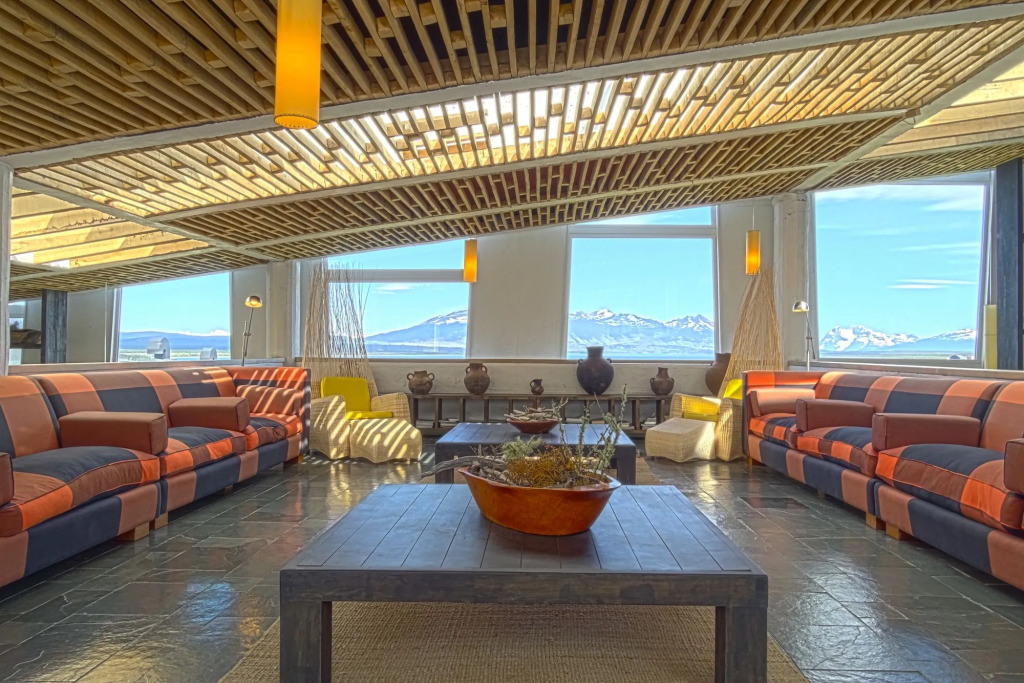Remota Hotel