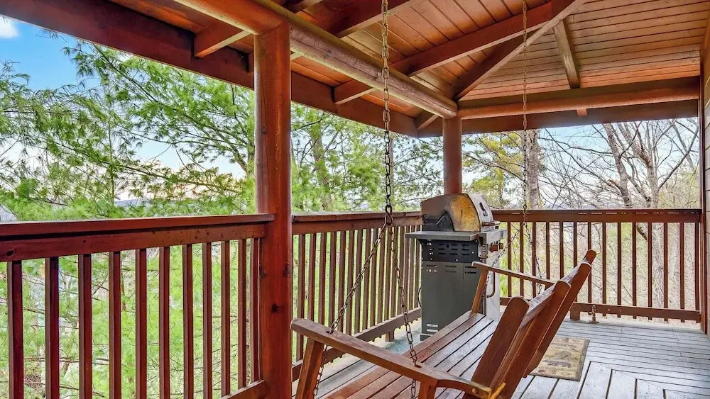 Hot Tub, Game Room & Prime Pigeon Forge Location Big Bear Ridge by Avantstay
