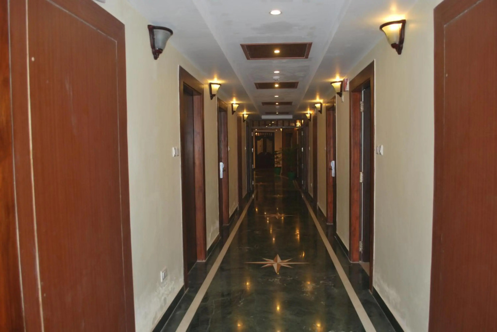 OYO Premium Nayapalli IRC Village