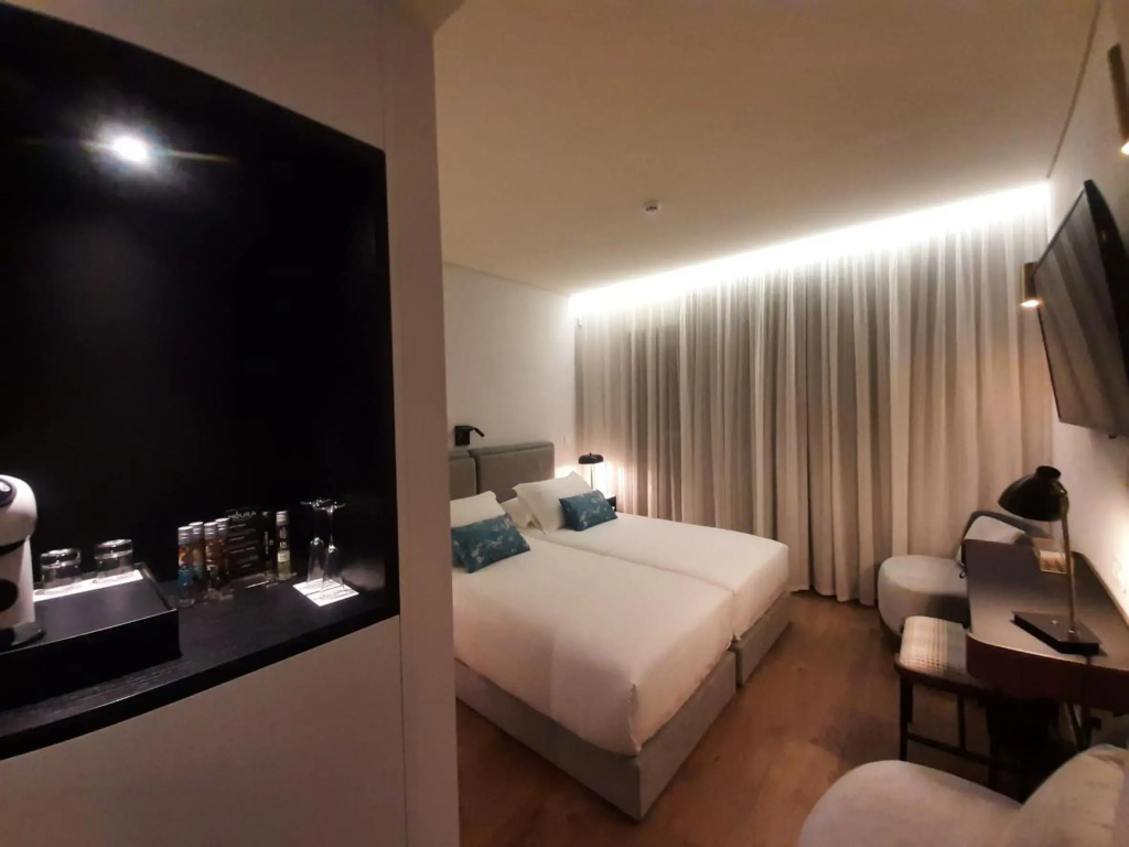MouraSuites Hotel