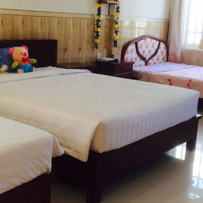 Huong Homestay