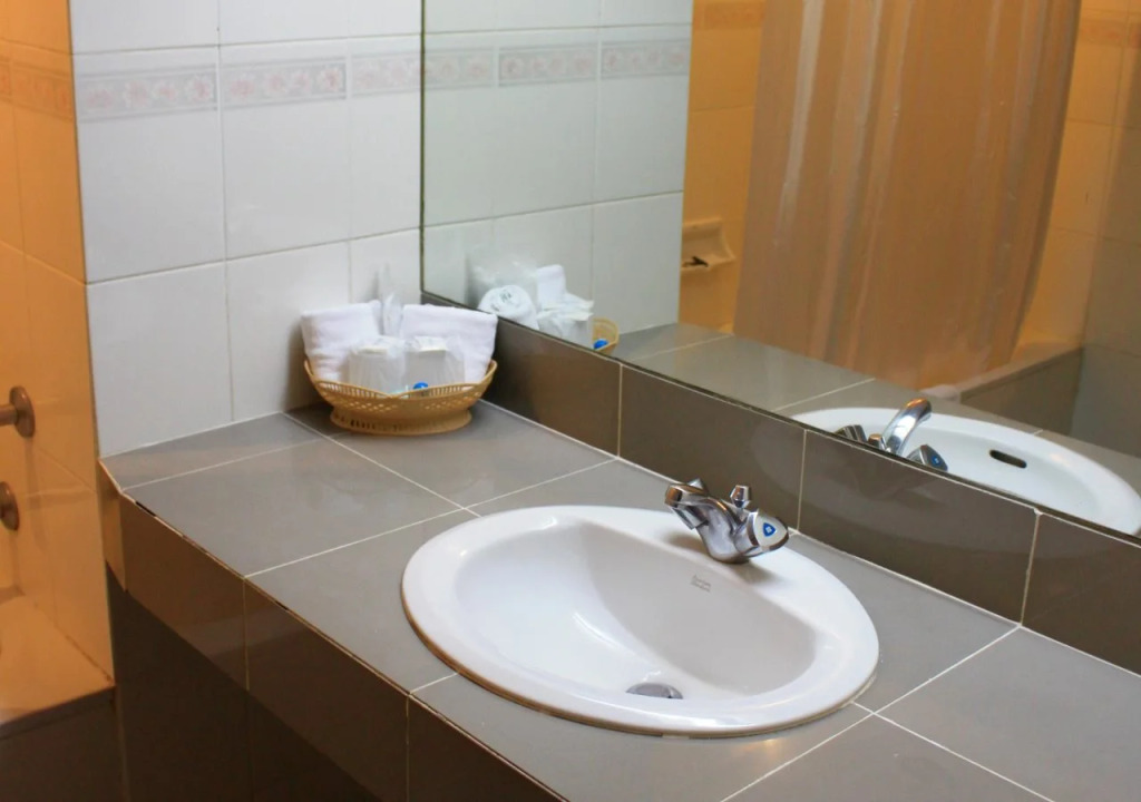 Sinthavee Hotel