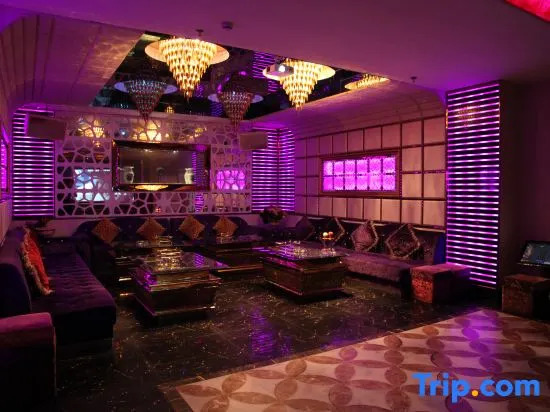 Yinhe Guliju Hotel