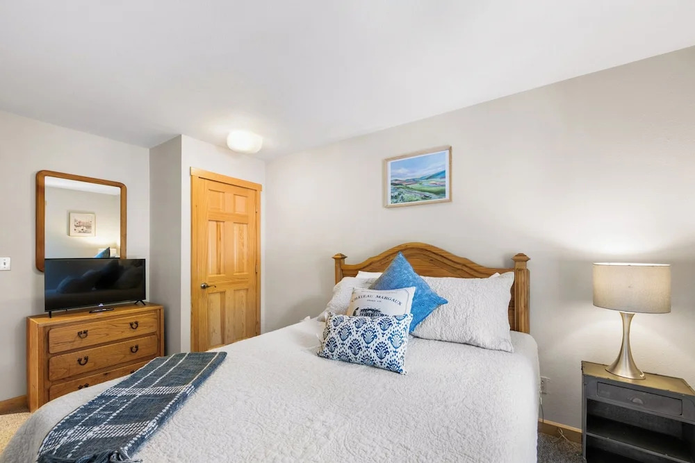 11 Appaloosa Court