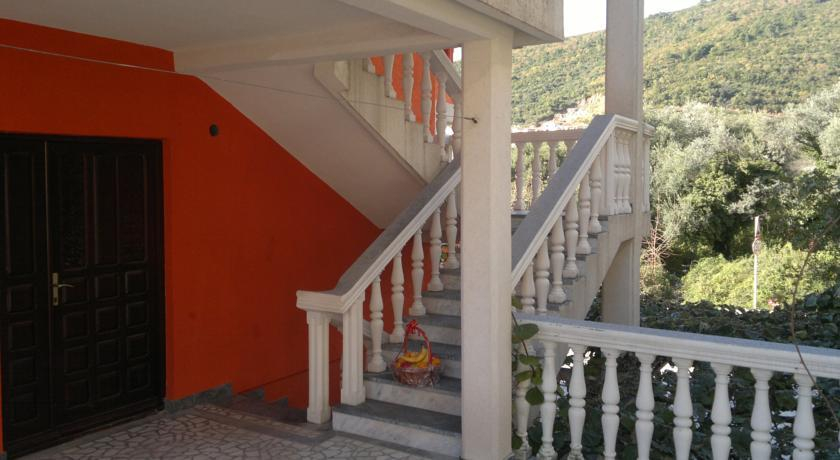 Apartments Holiday