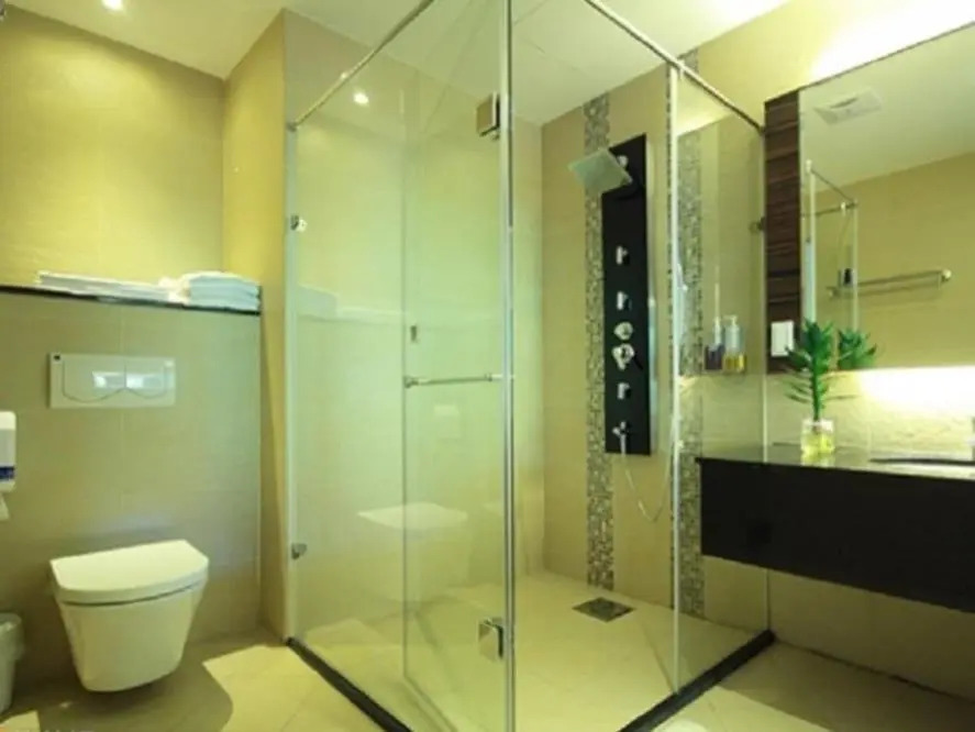Shuian Lakeside Hotel II