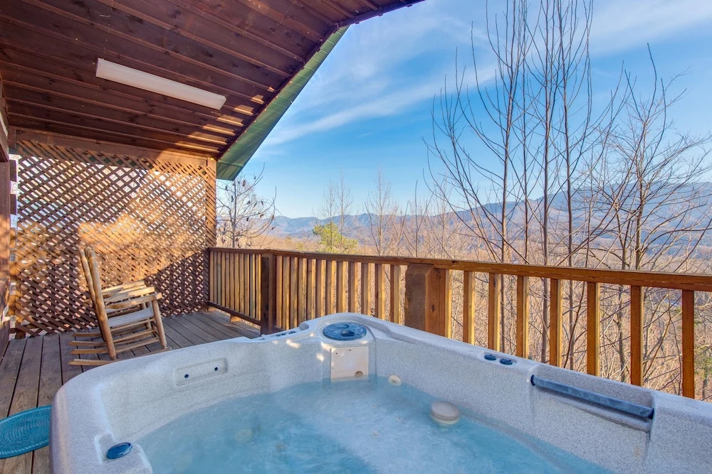 Mountain Splendor by Jackson Mountain Homes
