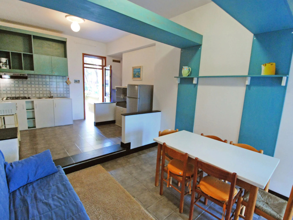Villa Iota