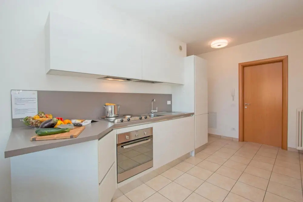 Benacus E4 Apartment by Wonderful Italy