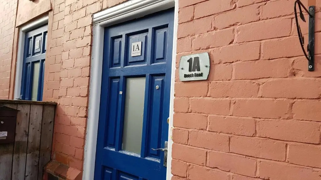 Number 1, Beech Road