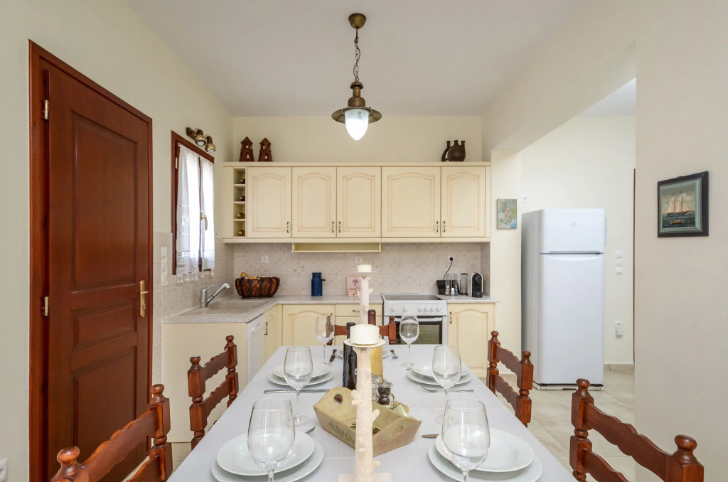 Villa of Roses in Naxos - Private villa with pool