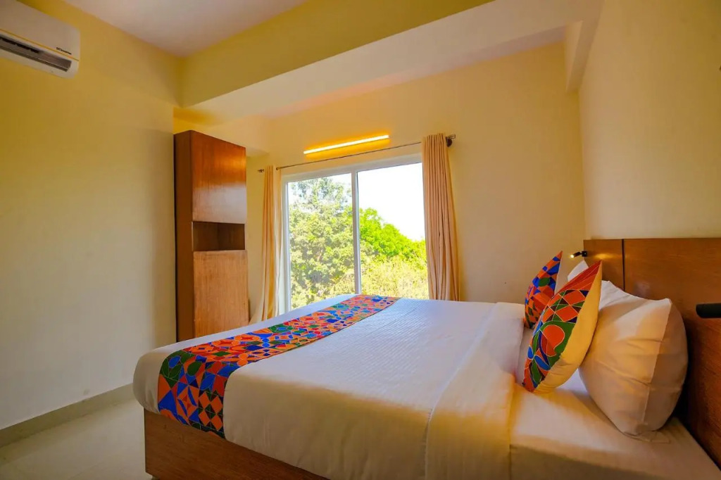 FabHotel GR Lake View - BTM Layout