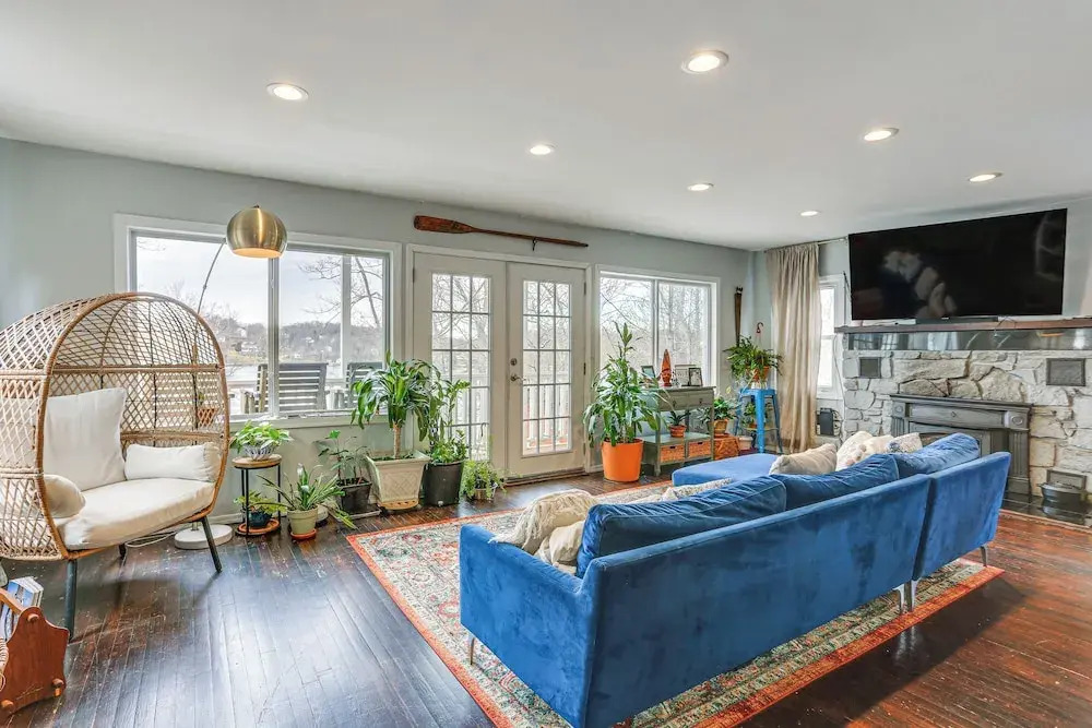 Year-round Fun in Monroe! Lakefront Family Home