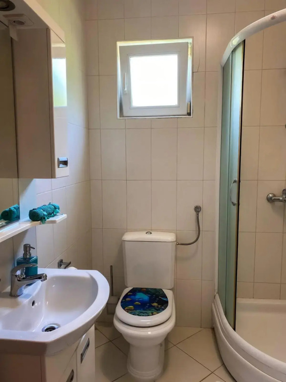 Apartman Jovan 3, with a view of the bay and free Wi-Fi