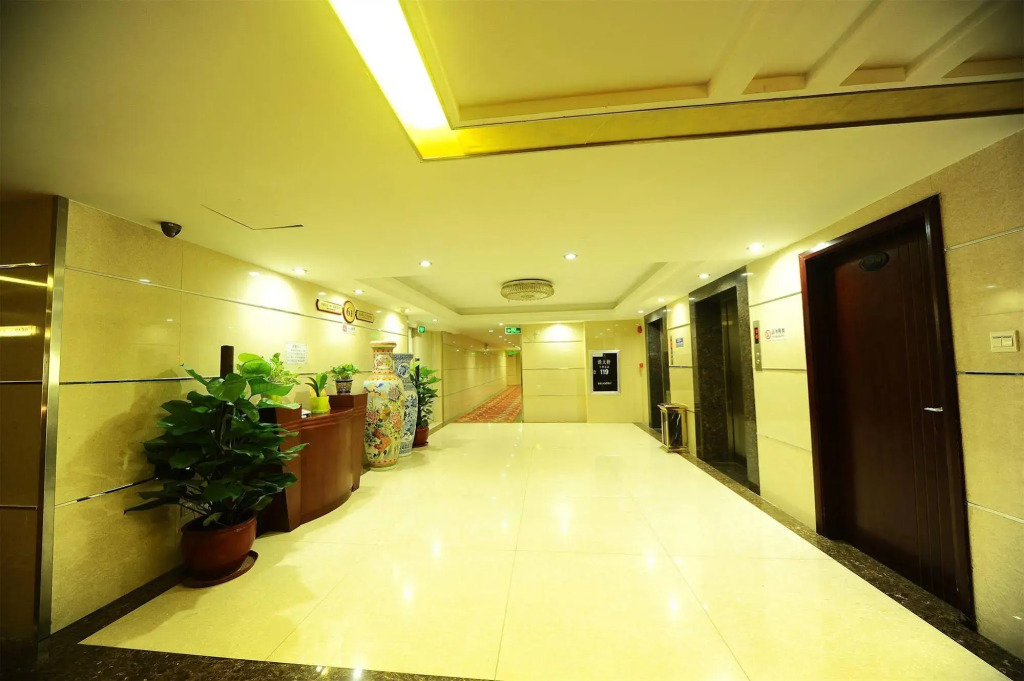 Junshan Hotel
