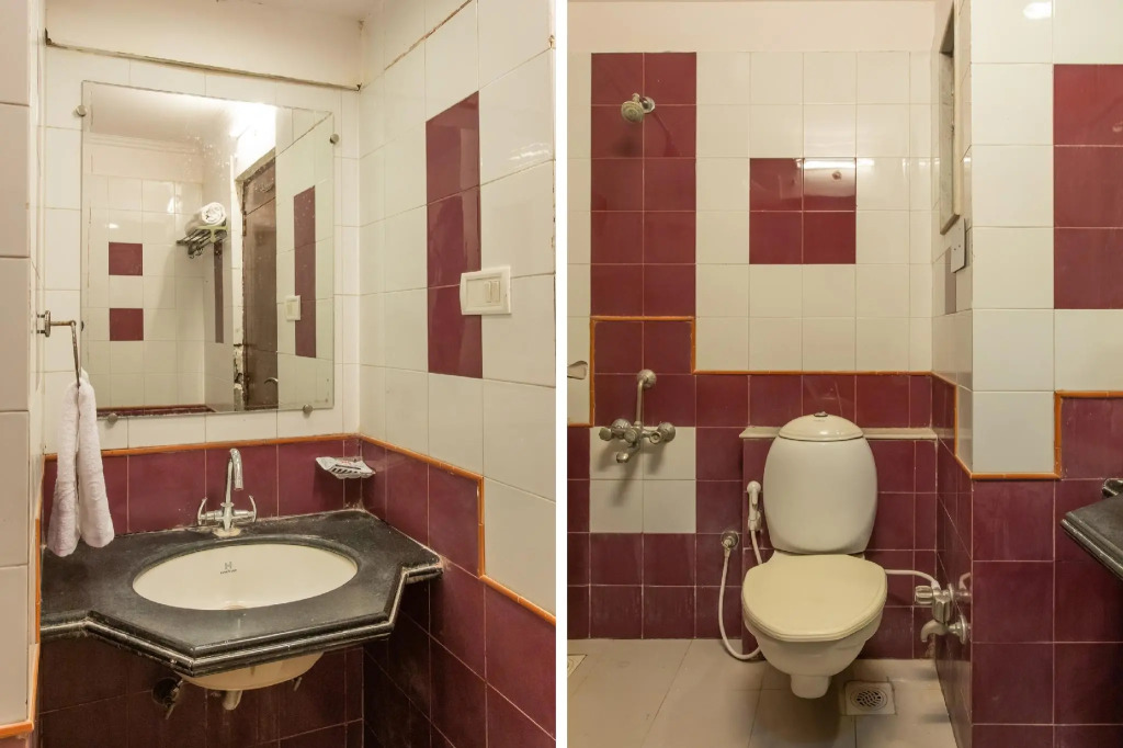 OYO 25042 Vikramaditya Hotel