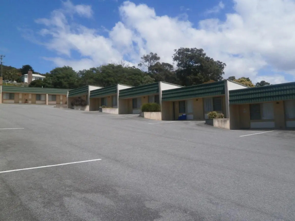 SureStay Hotel by Best Western The Clarence on Melville