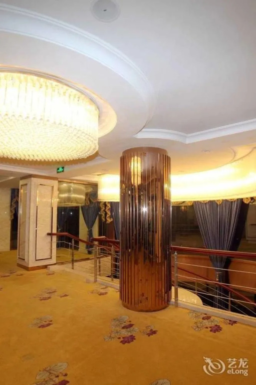 Run Zeng Hotel
