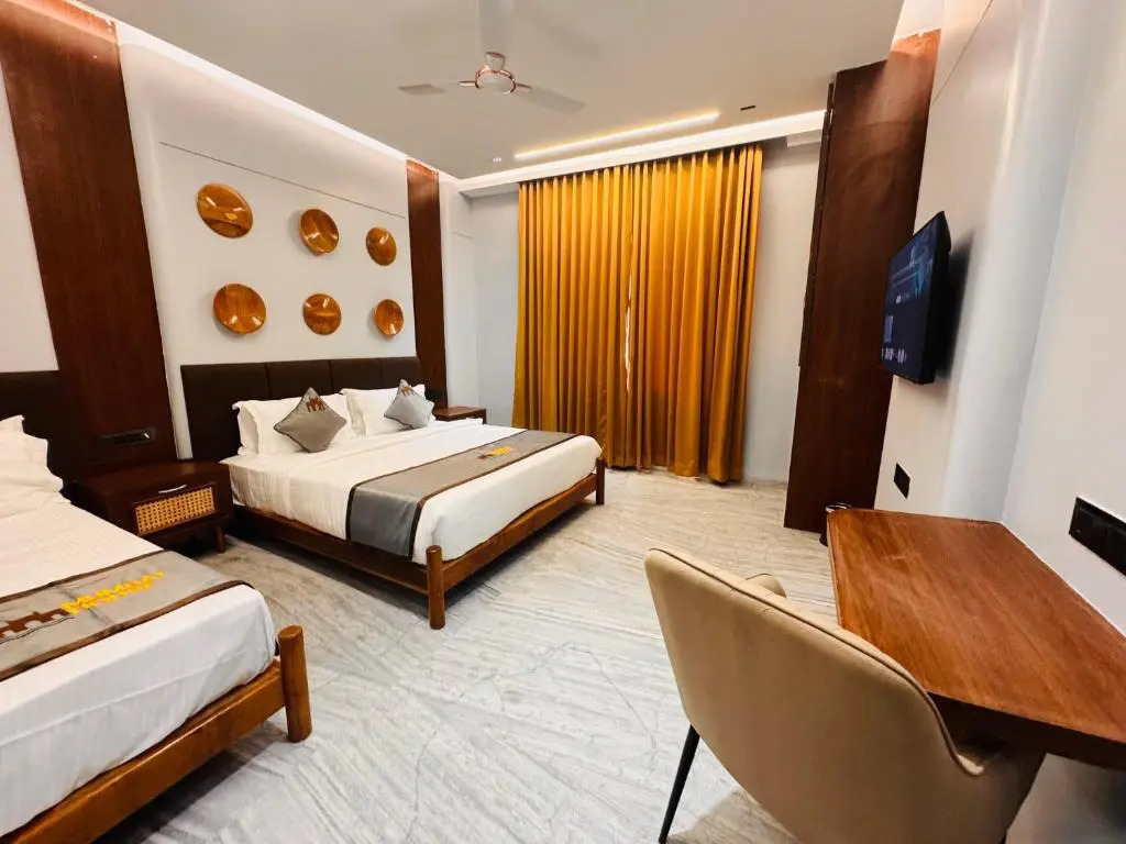 Hotel Mumbai House Pithampur