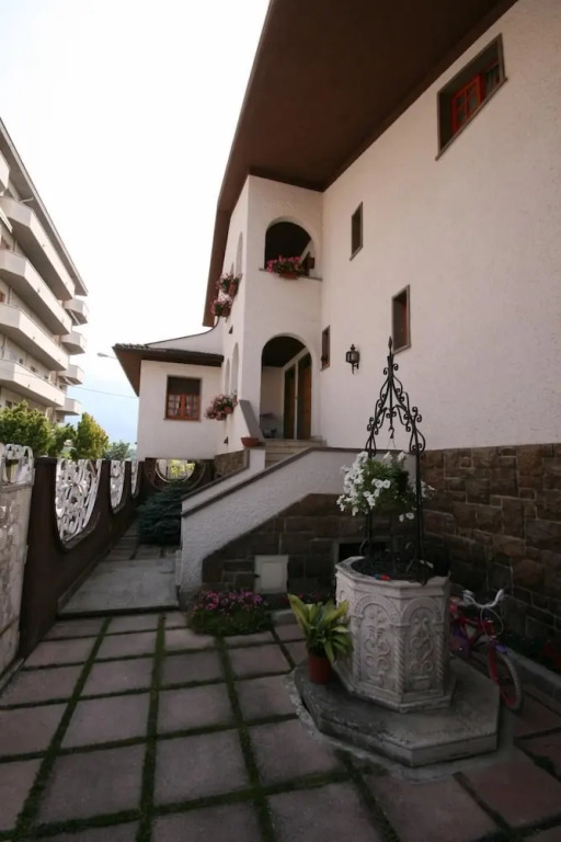 La Villa