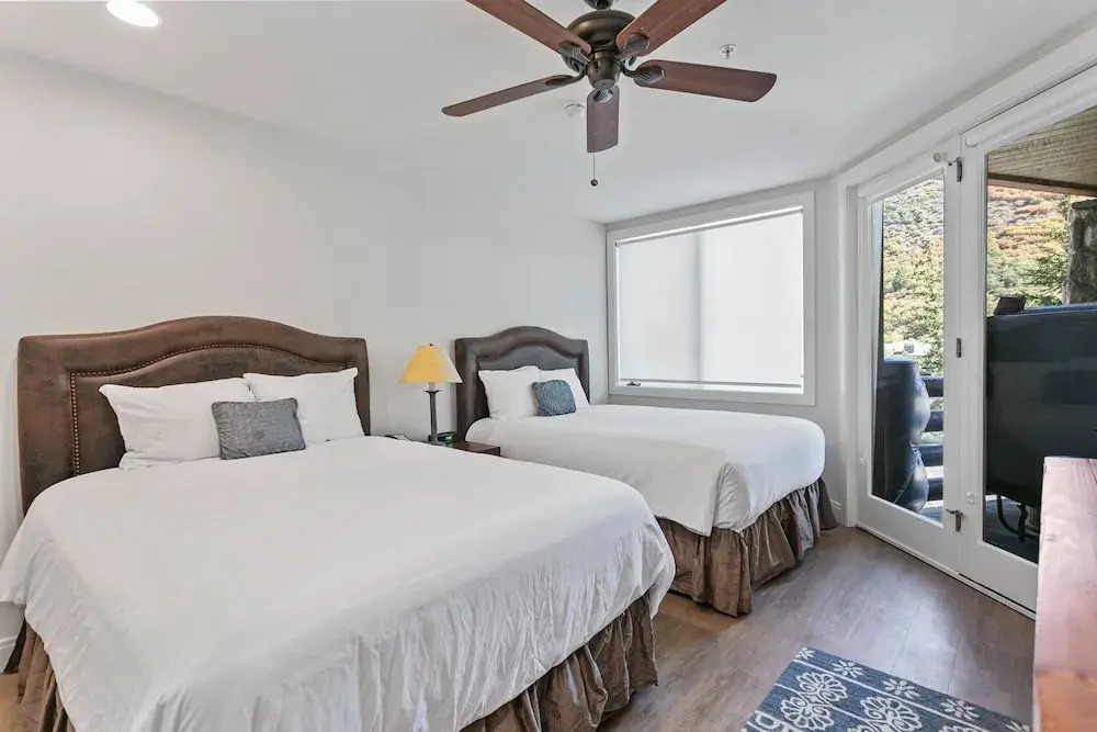 Trail's End Lodge at Deer Valley Resort - Two Bedroom Residence with Den and Spa #103 2 Condo