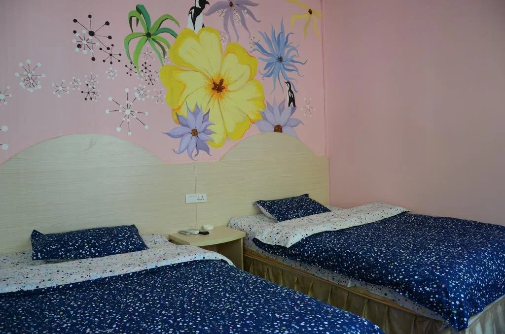 Whale Song Travel Inn