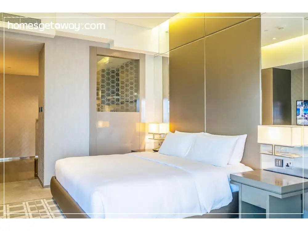 Homesgetaway -Studio In Hyatt Residences