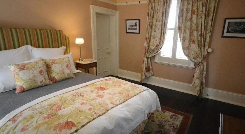 The Old Bank Boutique Hotel