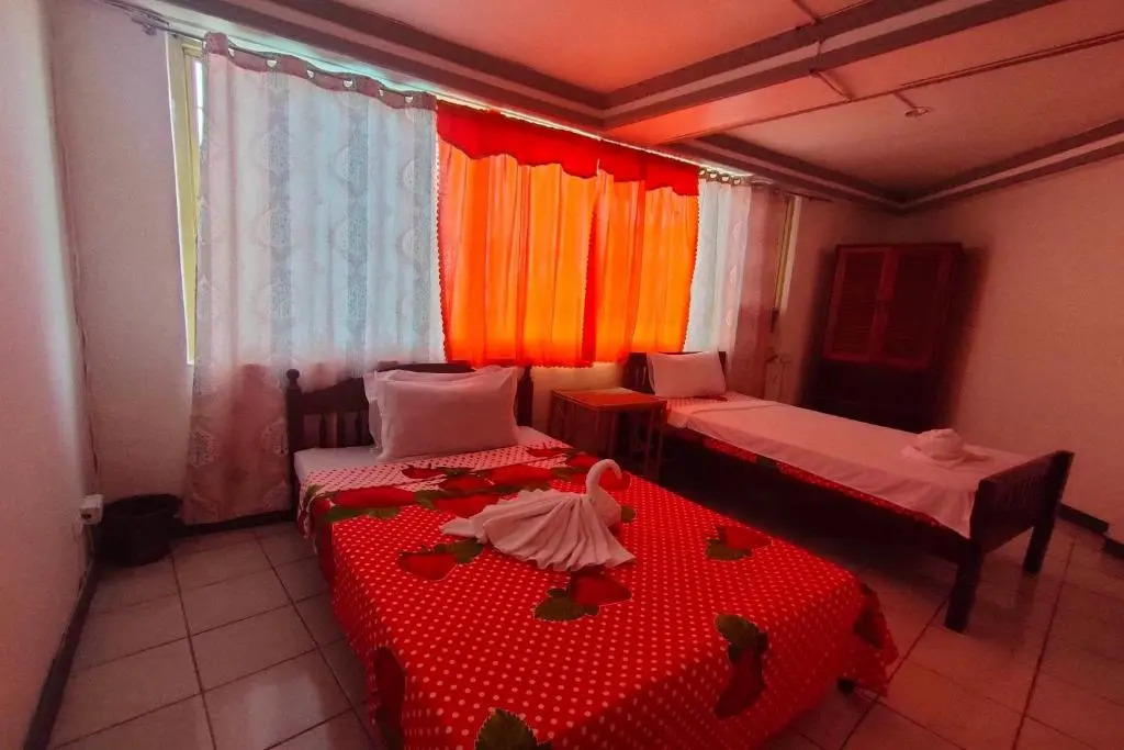 Istroberi Inn Palawan near Airport