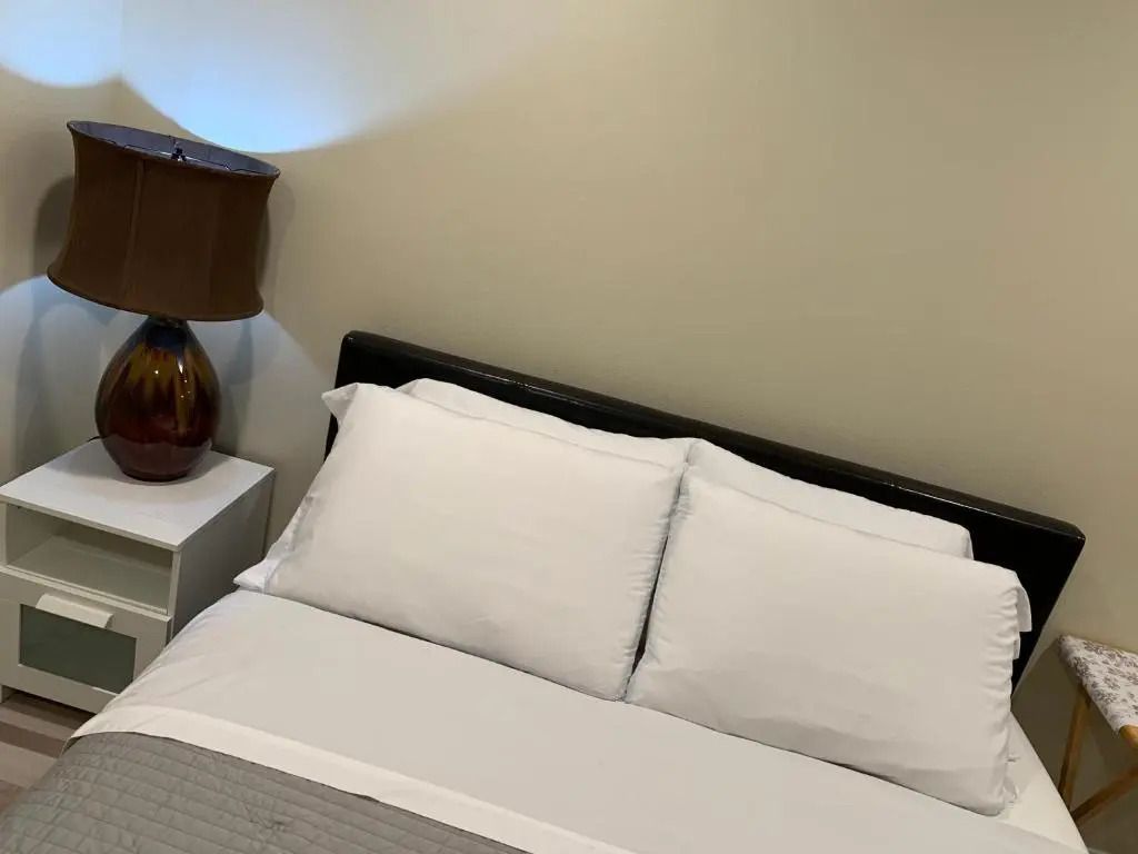 Lovely Room in Private House near Disneyland