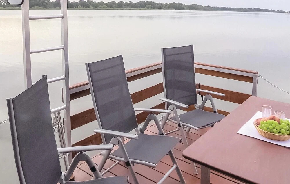 Beautiful Ship/boat in Demmin With 2 Bedrooms and Wifi