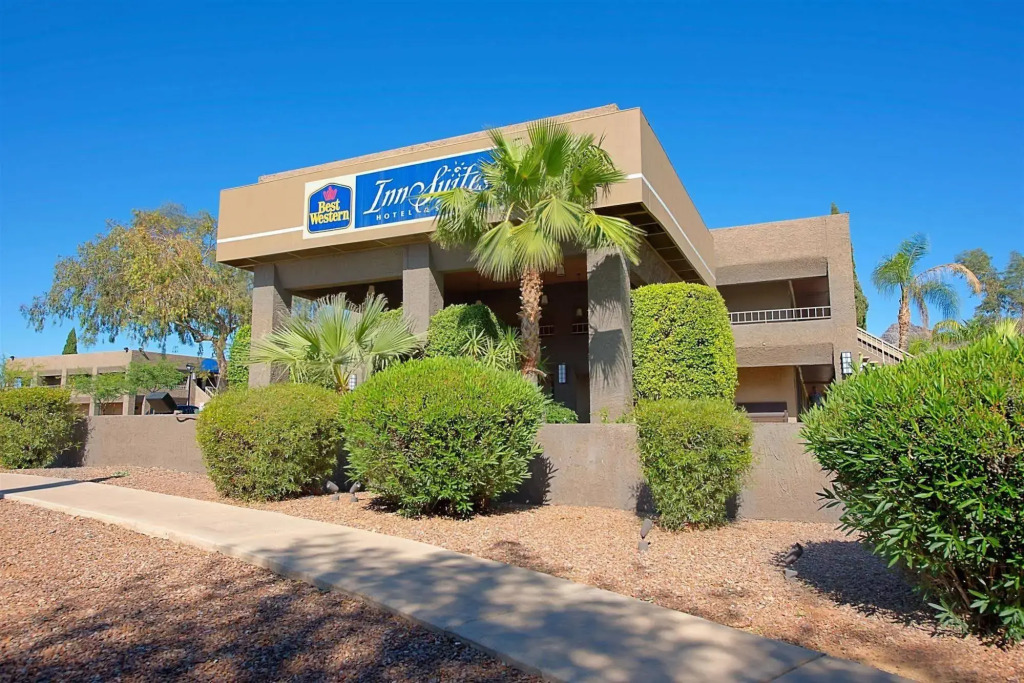 SureStay InnSuites Phoenix Hotel & Suites by Best Western