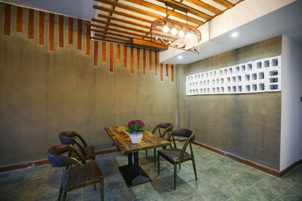 Banpoli Hostel